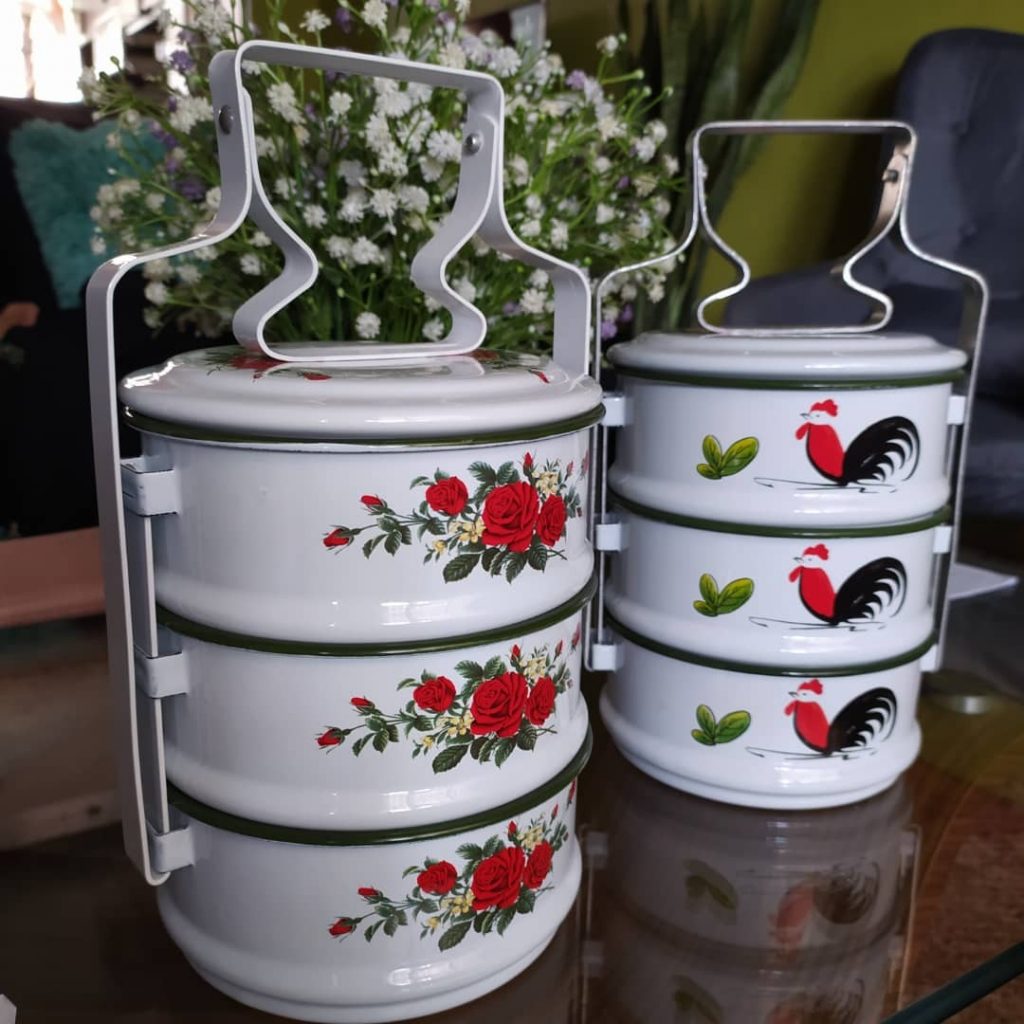 tiffin putih