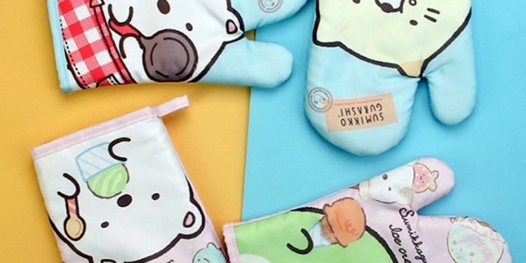 8 Sarung Tangan Oven & Microwave Terbaik 2021